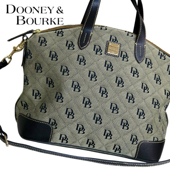 Dooney & Bourke Handbags - EUC Dooney & Bourke Gabriella Logo Quilt Bag Black Grey Classic Travel